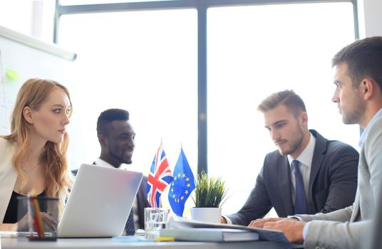 Disagreements between the leaders of the European Union and Great Britain at the meeting. Brexit.