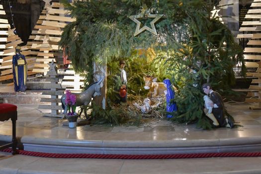 Christmas nativity scene with baby Jesus Creche Figurines