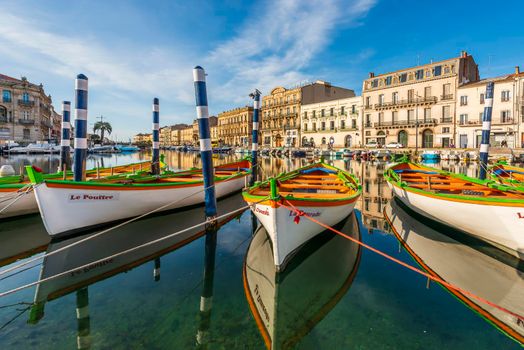 Sète is an important port city in the south-east of France, located in Occitanie. It is bordered by the Thau lagoon, a saltwater lagoon which is home to various animal species. Along a narrow isthmus, the Mediterranean coast of Sète is made up of sandy beaches.