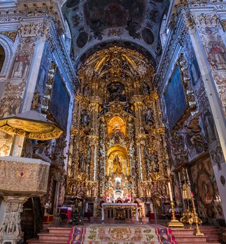 SEVILLE, ANDALUSIA, SPAIN, MAY, 25, 2017 : interiors  of  Santa maria Magdalena church, may 25, 2017, in Seville, andalusia, spain