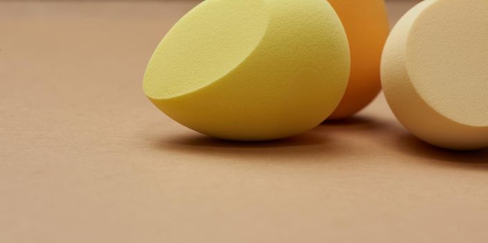 oval new egg-shaped sponges for cosmetics and foundation