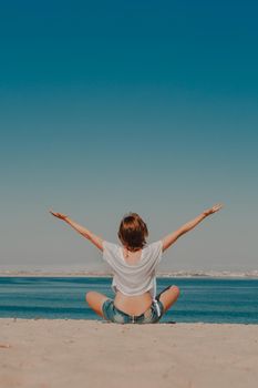 Beautiful woman enjoying a day at the beach