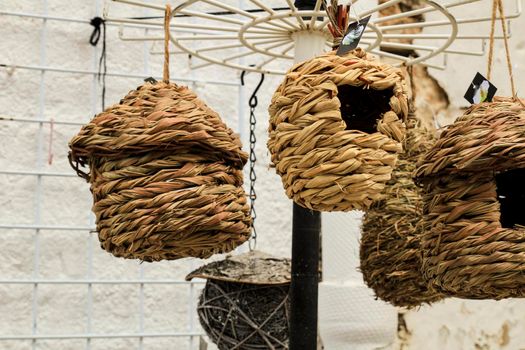 Birdhouses made by hand with esparto grass for sale