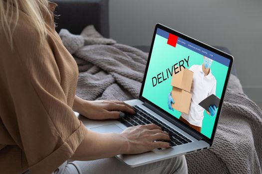 Online shopping. laptop with banner delivery.