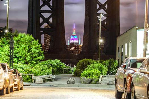 Empire State Building seen from Manhattan Bridge. Shooting Location: New York, Manhattan