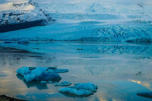 Iceland Fiyaturus Aur Roon Glacier Lake. Shooting Location: Iceland, Lay Cavik