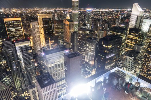 Night view and night view of Rockefeller Center observation deck. Shooting Location: New York, Manhattan