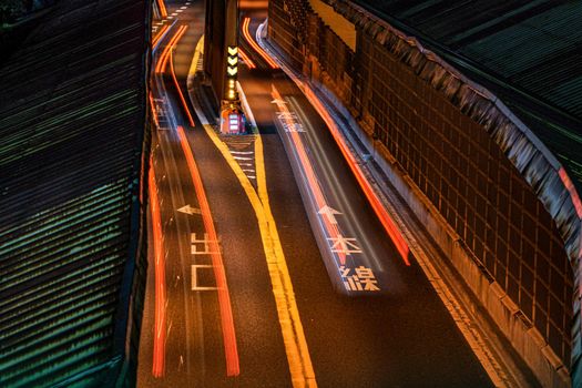 Images of traffic in Nishi Shinjuku. Shooting Location: Tokyo metropolitan area