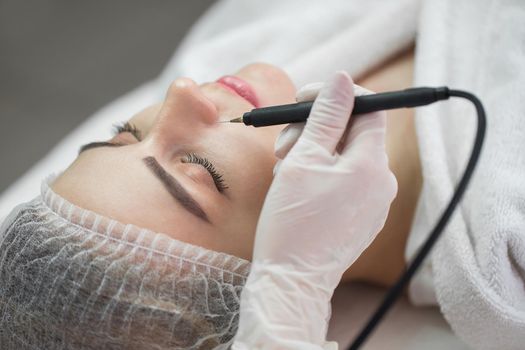 Ultrasonic cavitation, facial cleansing in the cosmetology office