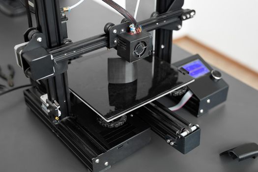 3D printing machine operation in the laboratory