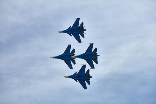 Performance of the aerobatic team Russian Knights, Russian Air Force. On planes Sukhoi Su-30SM, NATO code name: Flanker-C. International Military-Technical Forum Army-2020 . 09.25.2020, Moscow, Russia
