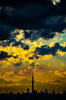 Tokyo Sky Tree, which is wrapped at dusk, and Tokyo cityscape. Shooting Location: Tokyo metropolitan area