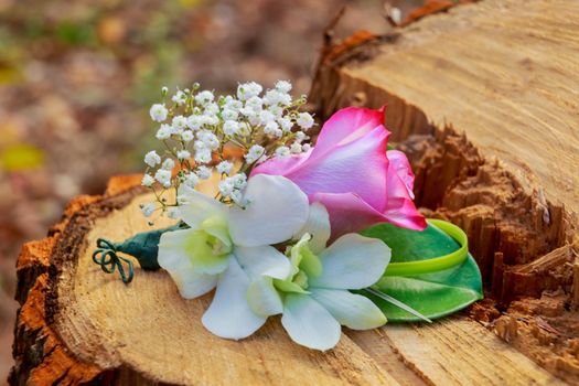 wedding bouquet of wedding flowers accessories plant, brooch, beauty, beads, wedding florists