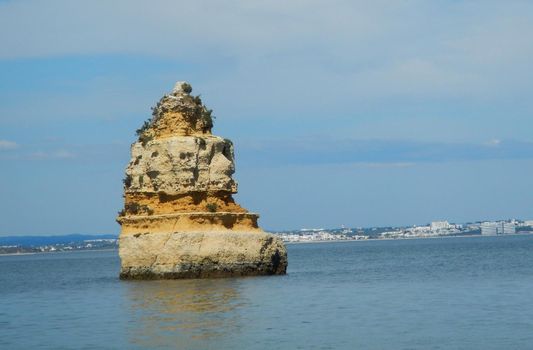 Views of the coast in the area known as "Ponta da Piedade"