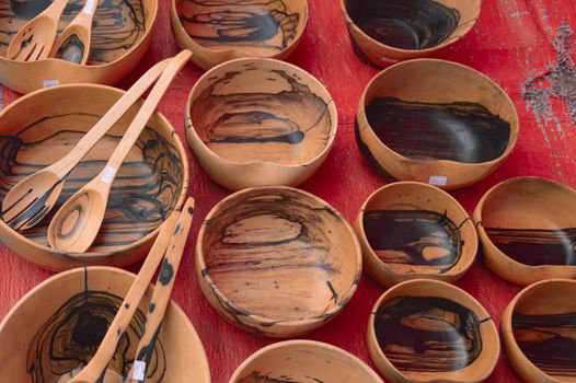 Handmade wooden bowls and utensils for an eco-friendly and a more sustainable living