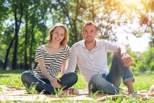 Couple at a picnic in the park. Spending time with a loved one