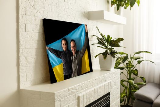 photo canvas people with the flag of Ukraine.