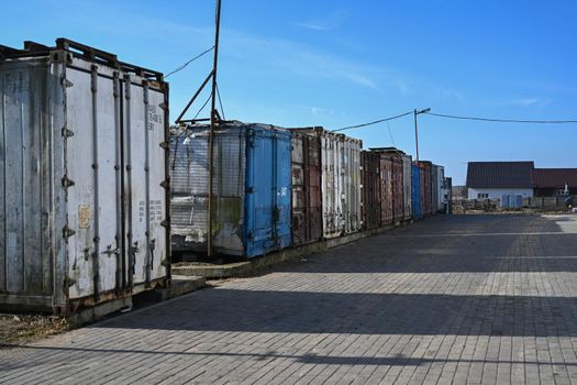 Photo outdoors in clear weather shipping containers