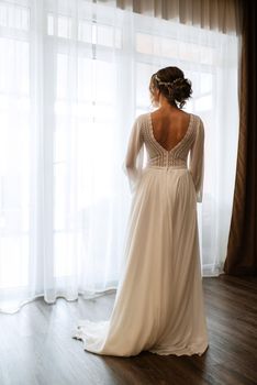 perfect wedding dress on the wedding day