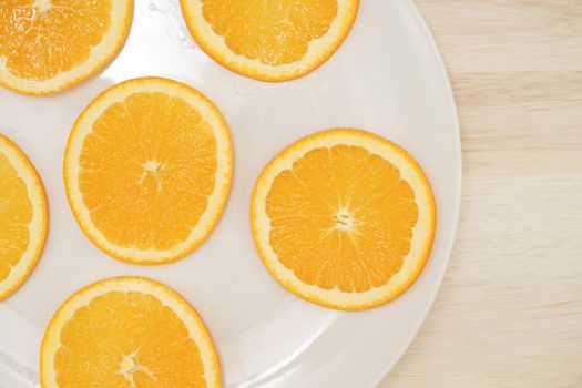 Image of orange placed on a plate. Shooting Location: Yokohama-city kanagawa prefecture