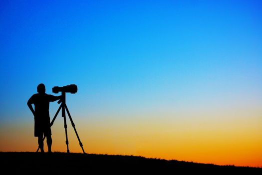 Male to take a picture on the hill at dusk. Shooting Location: Mitaka City, Tokyo
