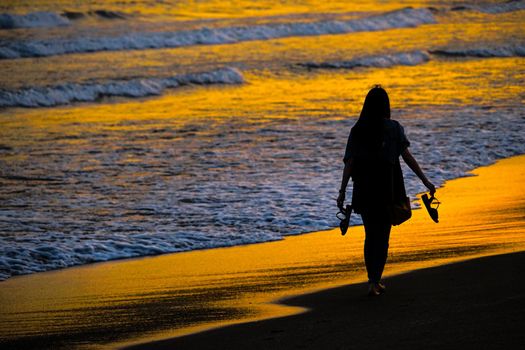 Silhouette of waving waves at dusk. Shooting Location: Kamakura City, Kanagawa Prefecture