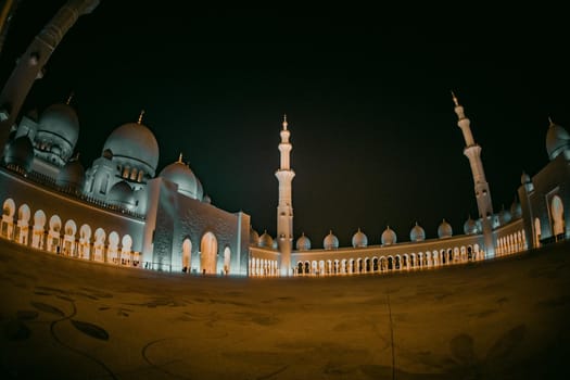 Shakezy Cayd Grand Mosque (United Arab Emirates). Shooting Location: Abdabi