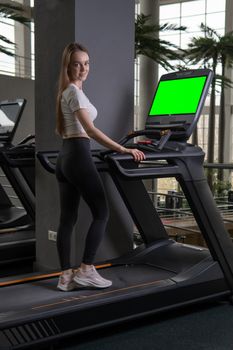Young length indoors treadmill woman profile full running female, for workout attractive from body from sportswear sporty, muscles together. White run group, friends green screen