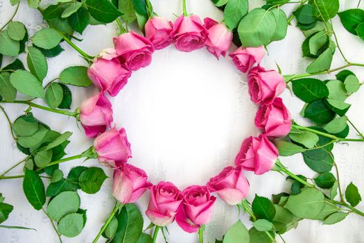 Empty shabby chic wreath for wedding event design