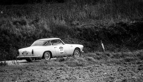 CAGLI , ITALY - OTT 24 - 2020 : ALFA ROMEO 1900 CSS on an old racing car in rally Mille Miglia 2020 the famous italian historical race (1927-1957)