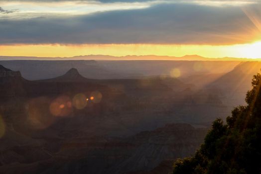 Grand Canyon lens flares in early morning light