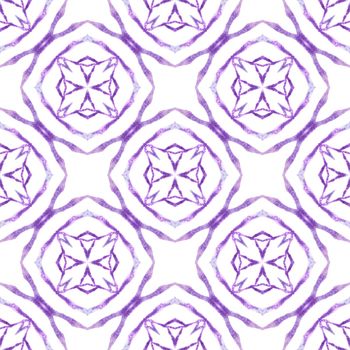 Exotic seamless pattern. Purple ravishing boho chic summer design. Textile ready marvelous print, swimwear fabric, wallpaper, wrapping. Summer exotic seamless border.