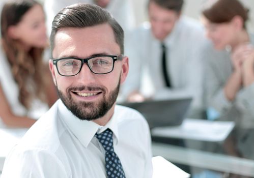 businessman in front of his business team.business concept