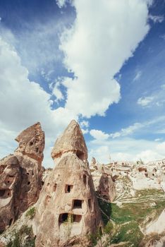 Review unique geological formations in Cappadocia, Turkey Kappa