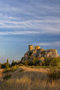 Chateau de l´Hers ruins near Chateauneuf-du-Pape, Provence, France