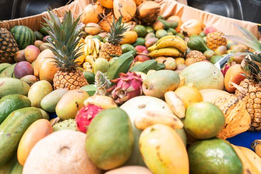 Mangoes, papaya, melon, pineapple, bananas, avocados and a wide variety of traditional fruits from Nicaragua, Central America and Latin America.