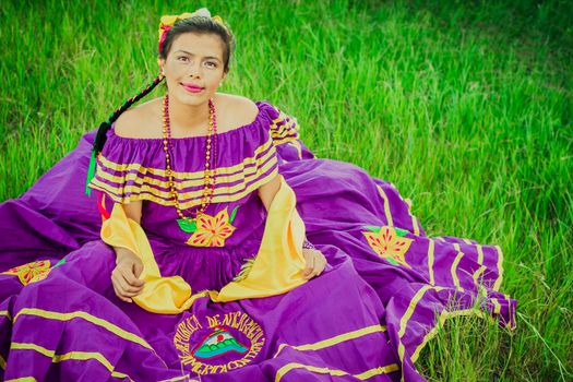 Nicaraguan woman in folk costume, Nicaraguan woman in folk costume