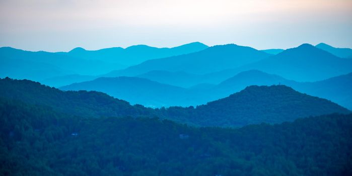 beautiful nature scenery in maggie valley north carolina