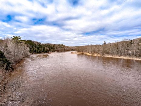 bridge over st louis river in wisconsin