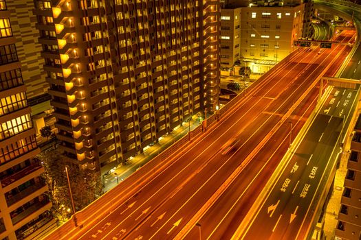 Night view of the Metropolitan Expressway Gulf Line (Minato-ku, Tokyo). Shooting Location: Tokyo metropolitan area