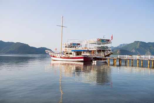 A beautiful and large hotel in Turkey in Marmaris, yachts near the pier