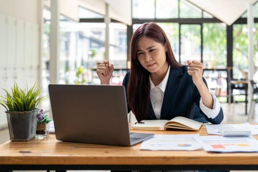 Angry asian business woman, Business lady, Work concept, Office job, Manager, Digital marketing, accounting calculator concept