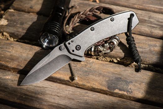 stainless steel pocketknife with blackwash finish on blade and handle