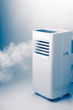 portable air conditioner with cold steam of fresh air