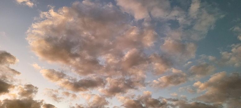 image of colorful sky with dark clouds in late afternoon in Brazil