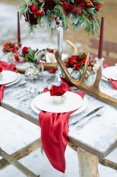 Winter Wedding decor with red roses