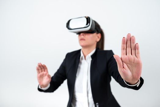 Woman Wearing Vr Glasses Andpresenting Important Messages Between Hands.