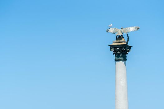 Monument eagle city sunken crimean sevastopol moon top crimea history, from architecture statue for landmark from ship travel, summer outdoor. Historical wave seagull,