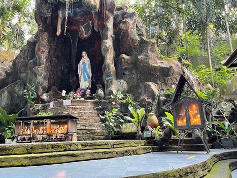 Peaceful place for prayer tranquil place to send our prayers to St. Mary