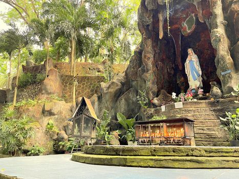 Peaceful place for prayer tranquil place to send our prayers to St. Mary